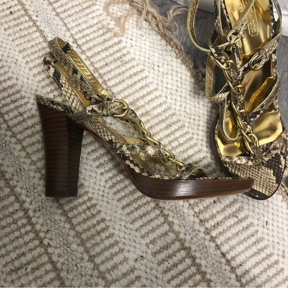 Coach Liberty Gold Python Embossed Chain Sandals Heels Shoes 6 - Picture 7 of 8